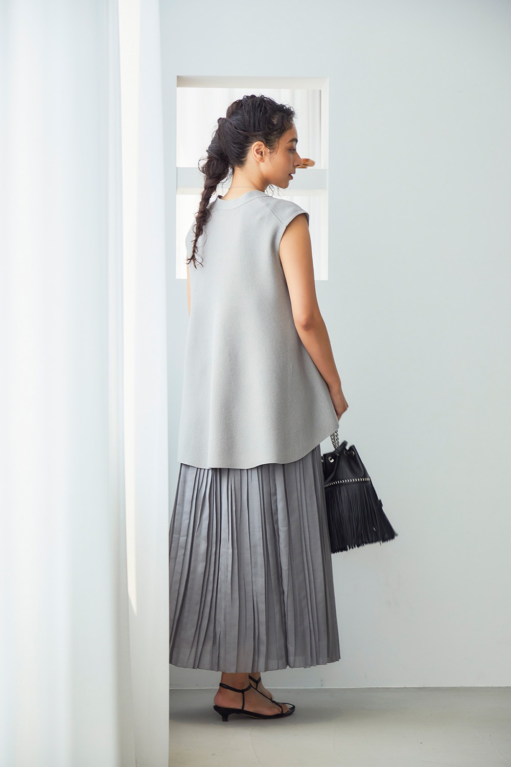 【再販】2025MS_バッグフレアニットジレ