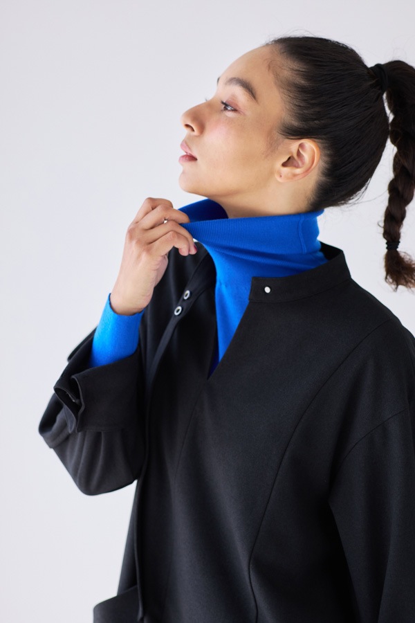 【再販】2025AW_フロントタイVネックワンピース