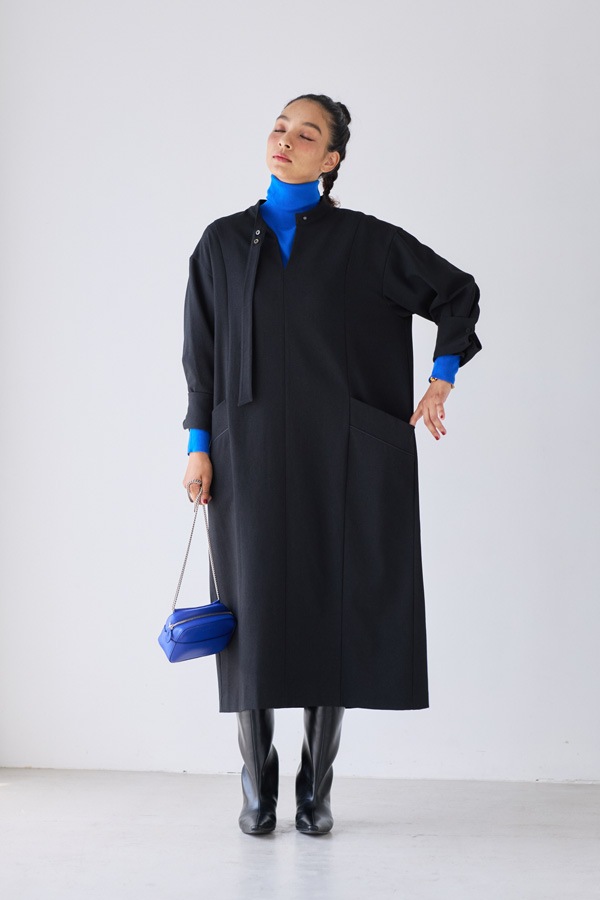 【再販】2025AW_フロントタイVネックワンピース