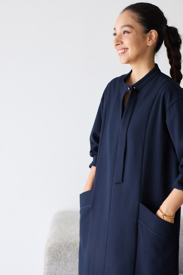 【再販】2025AW_フロントタイVネックワンピース