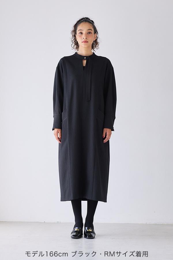 【再販】2025AW_フロントタイVネックワンピース