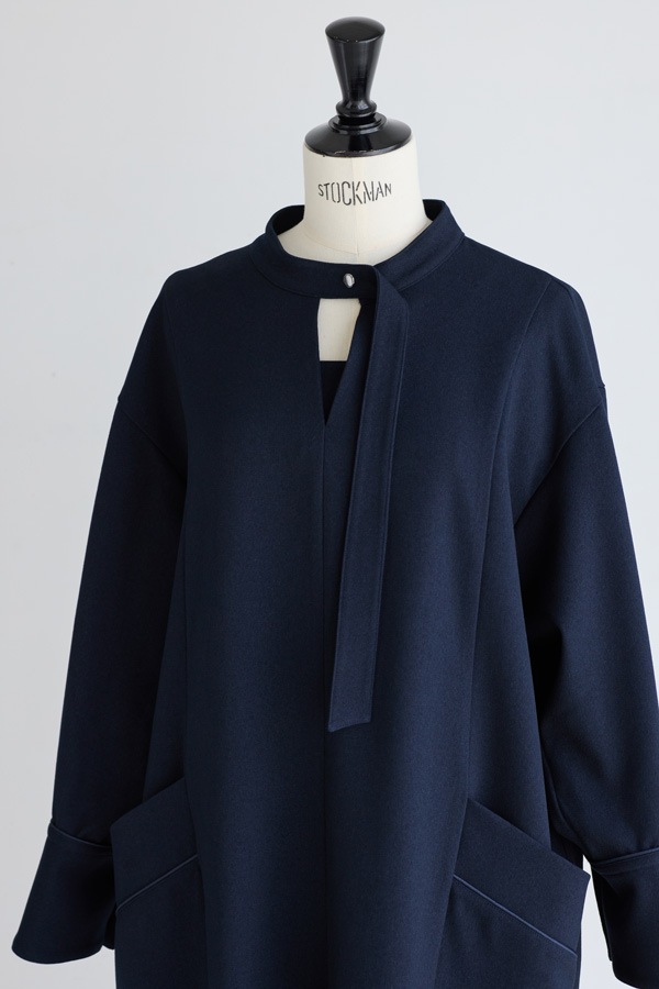 【再販】2025AW_フロントタイVネックワンピース