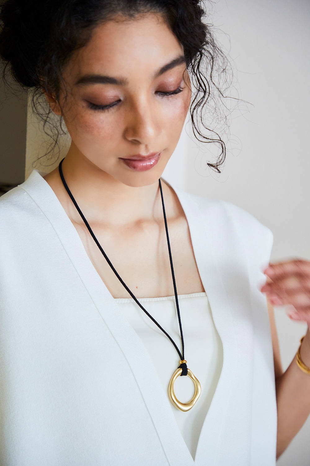 OWAUNO オーバルカーブコードネックレス 2026SS_オーバルカーブコードネックレス（金属アレルギー対応）【4月