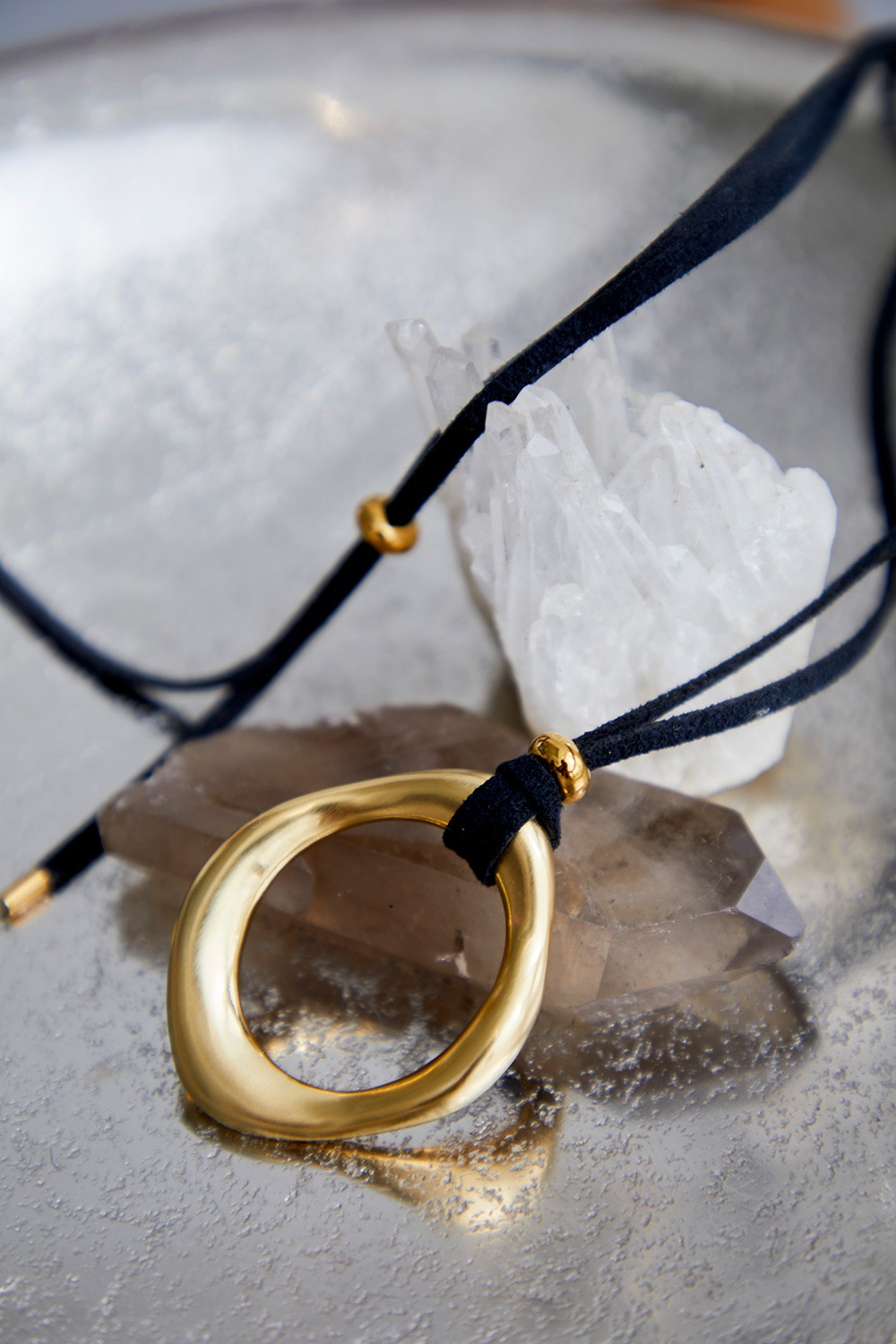 【再販】オーバルカーブコードネックレス（金属アレルギー対応）