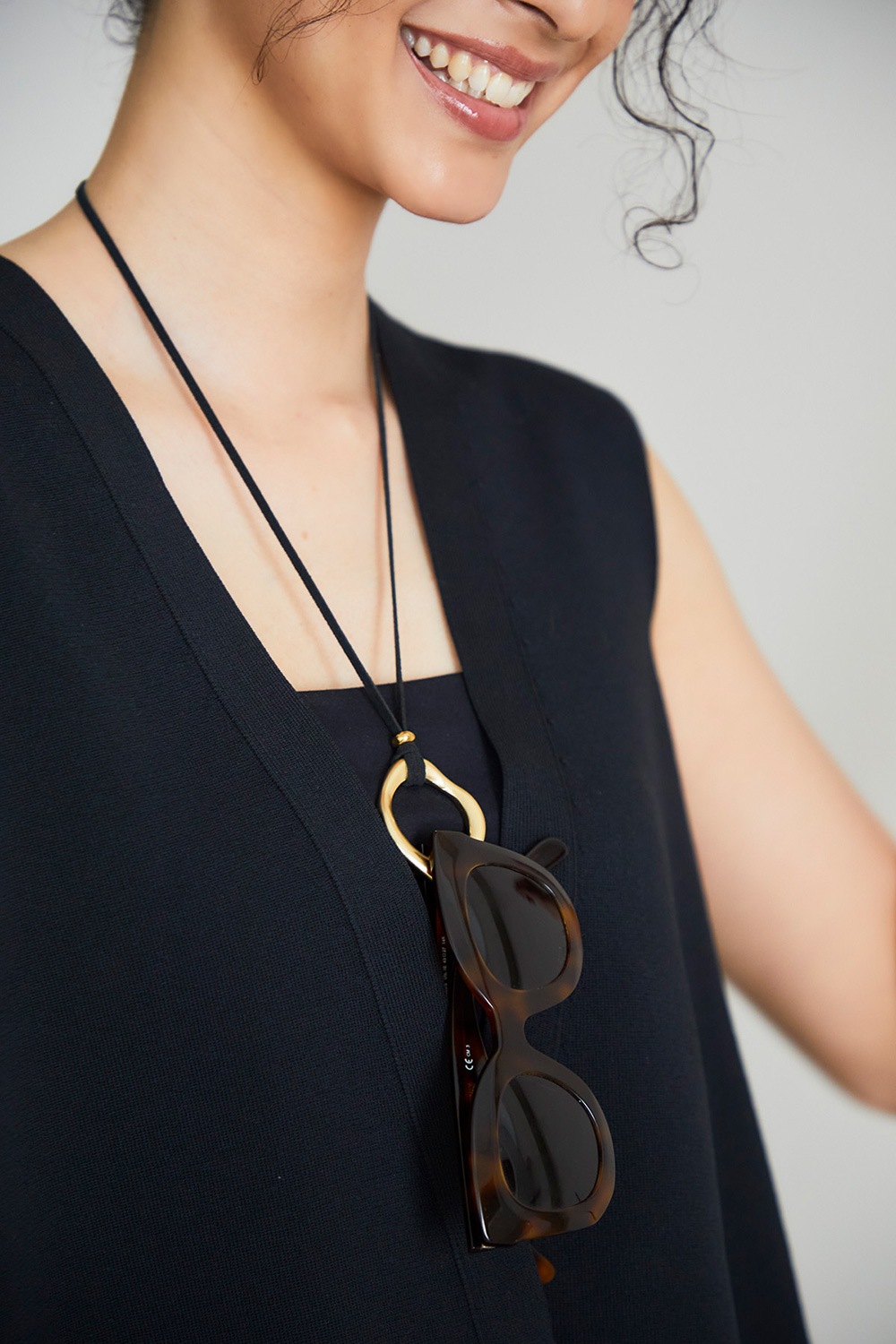 【再販】オーバルカーブコードネックレス（金属アレルギー対応）