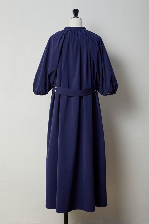 【極美品】anuans ラクーンラグランスリーブワンピース sizeF セール】ウエストタックラグランスリーブワンピース（ワンピース