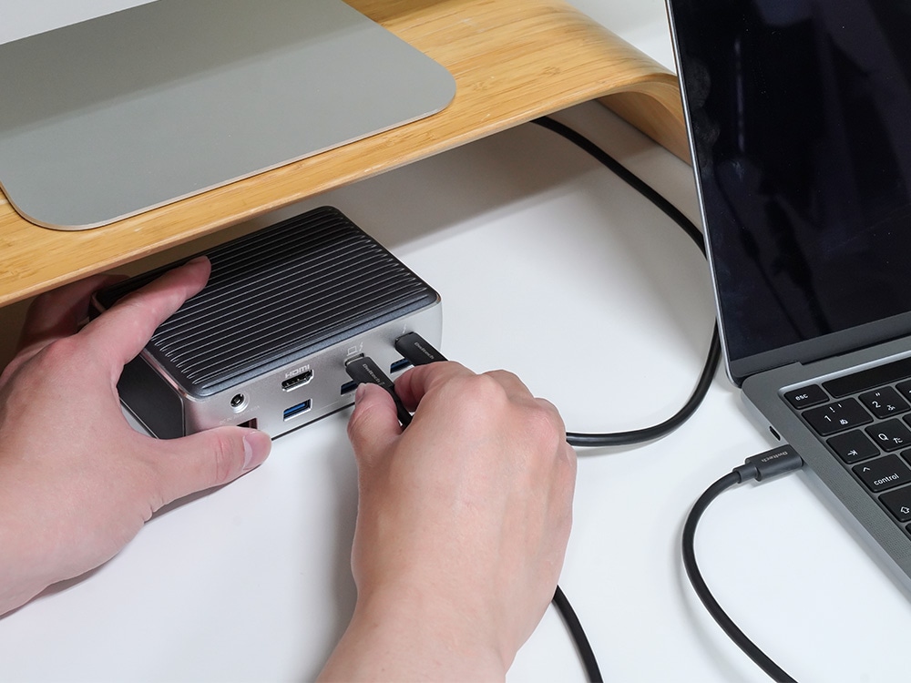 ��®ž�� ����80Gbps��PD240W���� USB Type-C to USB Type-C�����֥� OWL-CB80G01CC10-BK