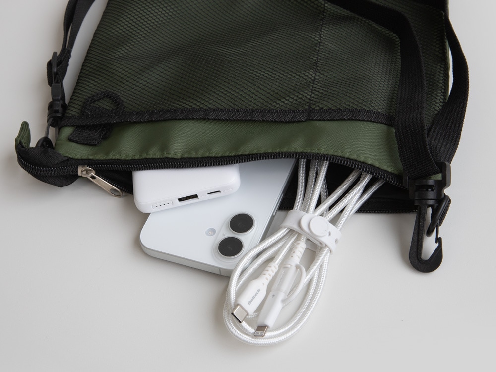 ���餫Ķ���դ������˶��� �Ѷ���10����ʾ� PD60W���š��ǡ���ž�� USB Type-C to Type-C��Lightning 2in1�����֥� OWL-CBNCCL