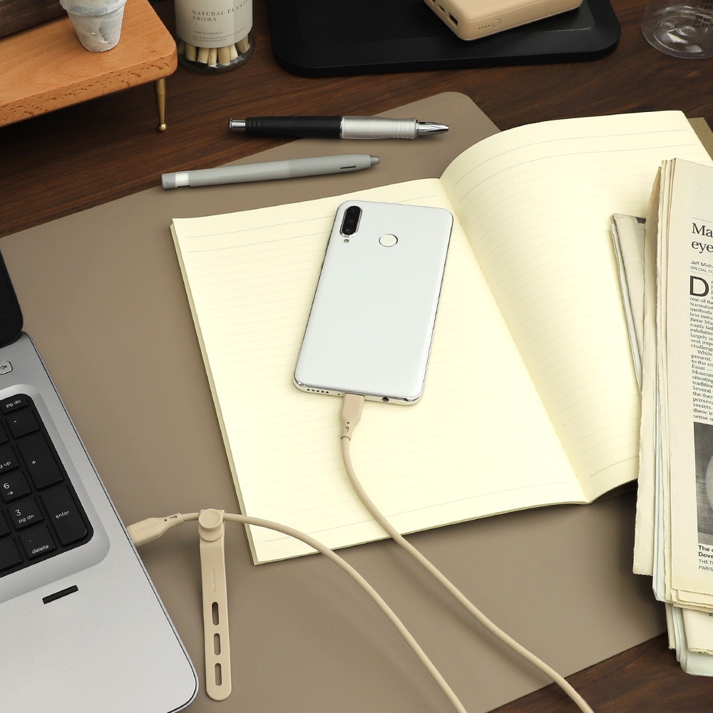 륭åǤޤˤ USB Type-A to USB Type-C եȥꥳ󥱡֥ 1mOWL-CBSAC10