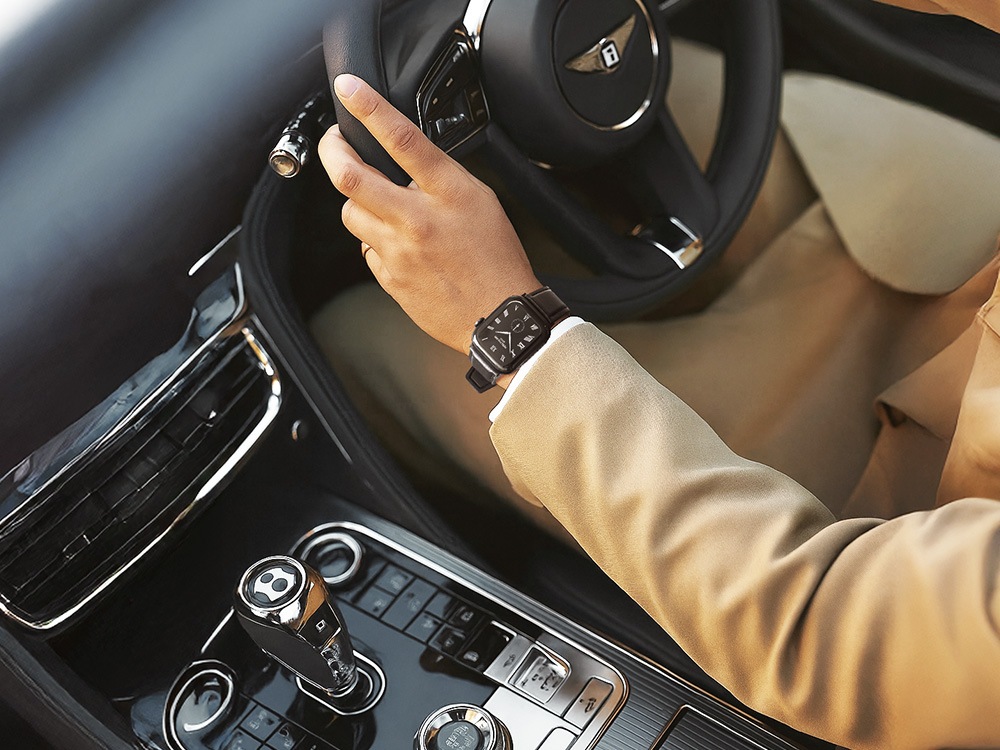 Apple Watch4244454649mm ࡼ쥶Х VORGALʥ륬 OWL-AWBLVRG01