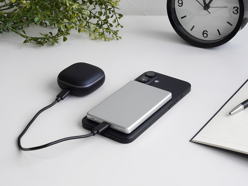 �������� 5000mAh ����PD20W���� �ޥ��ͥåȼ��磻��쥹�����б� ��Х���Хåƥ꡼ OWL-LPBMG5004