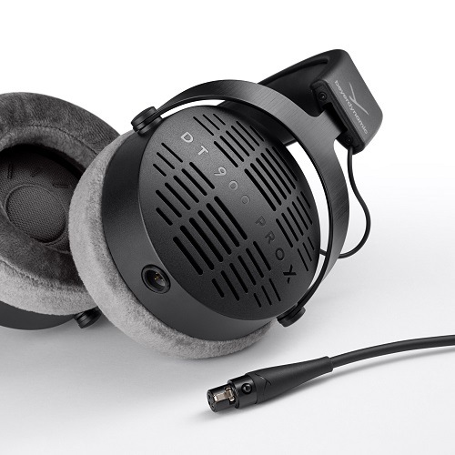 beyerdynamic DT 990 PRO X