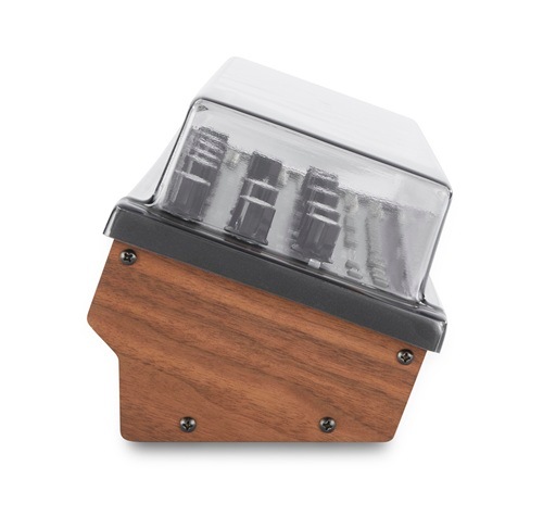 Decksaver DS-PC-M32DFAM�ڸ������̲��ʡ�