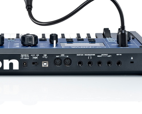 novation MiniNova
