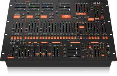 behringer 2600