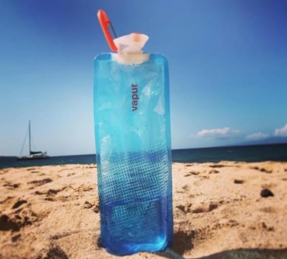 Vapur(�������ѡ�) THE ANTI-BOTTLE �ȥ�󥹥롼����ȥ֥롼 1.5L 10272