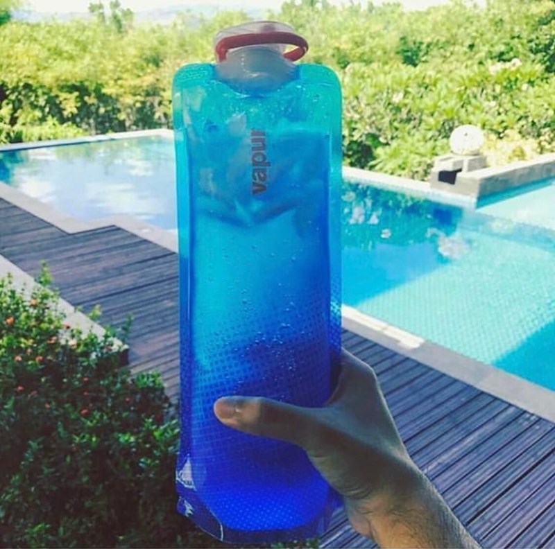 Vapur(�������ѡ�) THE ANTI-BOTTLE �ȥ�󥹥롼����ȥ֥롼 1.5L 10272