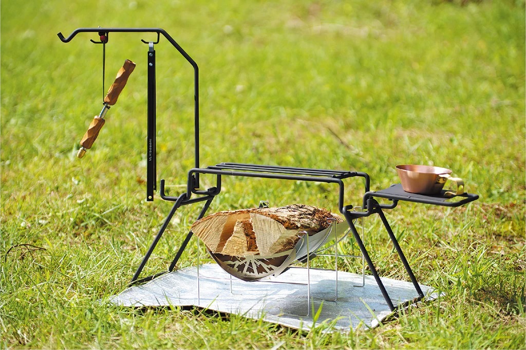 15%OFF】belmont(ベルモント)アイアン焚火スタンドmini フルセット BM