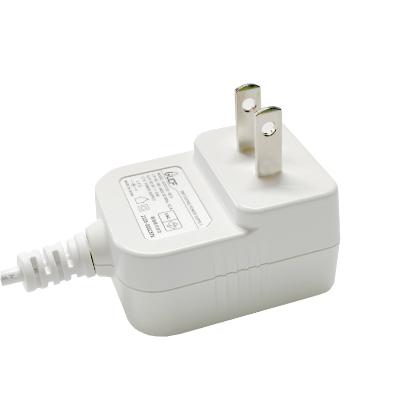 [�����ե塼���㡼����AC�����ץ����Τ�] �򡦹� 2���顼 �����ѥ��������æ���� �����ե塼���㡼���� cuofuture AC adapter ����AC�����ץ��� ��»���θ򴹤�