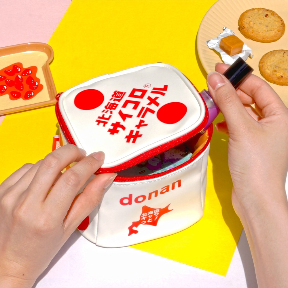 北海道サイコロキャラメルポーチ