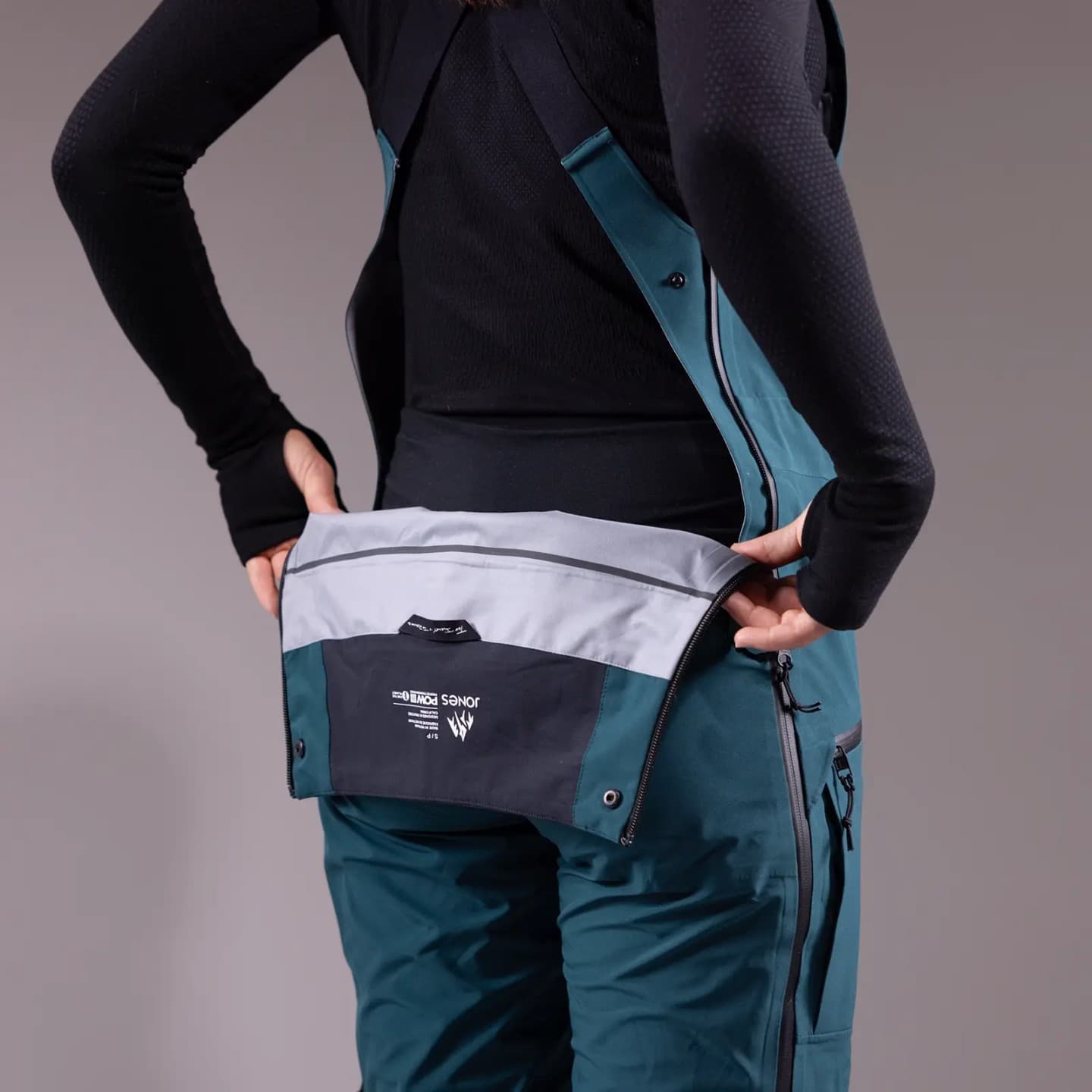 スキーウエア ジョーンズ JONES シュラルピニスト ストレッチ リサイクルド ビブズ Shralpinist Stretch Recycled Bibs [69124321] レディース【ポイント5倍】