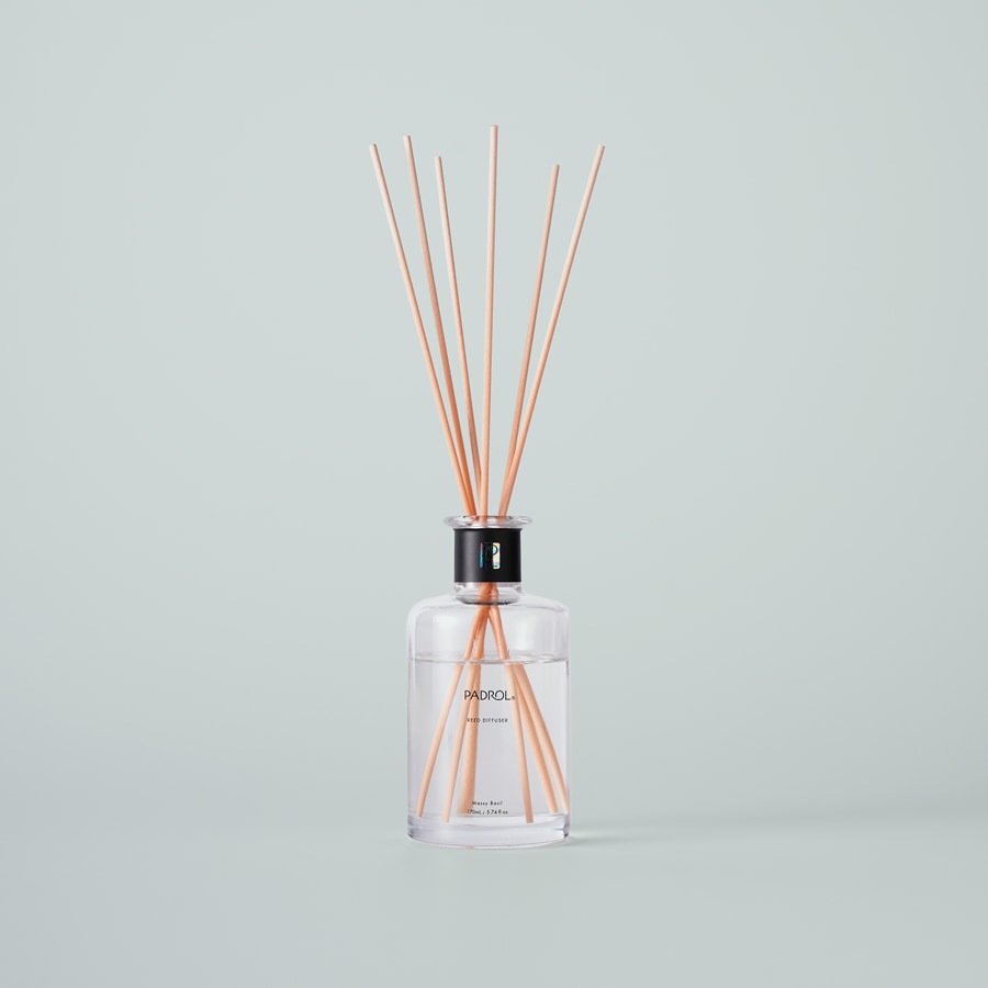 リードディフューザー