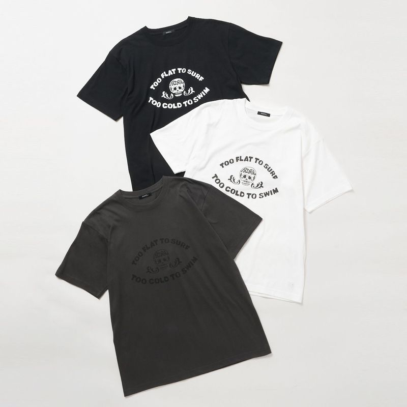 T-shirt / FLAT & COLD