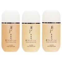 月のしずく 水ファンデーション