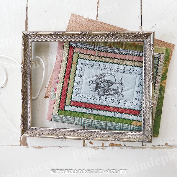 �ӥ��ȥꥢ�󥫡��ɤΥե졼���1036-27��