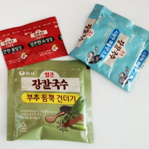 ���� ����󥫥륰���� �ɸ� 103g��4��  ��1������275��<br>NONG SHIM �ڹ�顼��� ���󥹥���ȥ顼��� �ڹ���