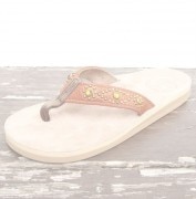 HTCThe SandalmanڎÎߎݎގَώݡ   Narrow Strap Glass Stone Studs / Natural Suede