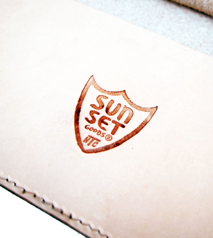 HTC Sunset Long Wallet Flower & Umbrella #1 TQS N / Natural