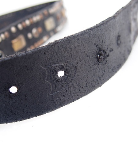 HTC ̎Î ٥ Emboss Police Black Full Studs Belt / Black&Yellow Stone