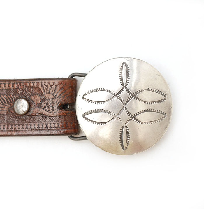 CHAFF DESIGN�̥���ա��ǥ������Native Round Stampd Buckle
