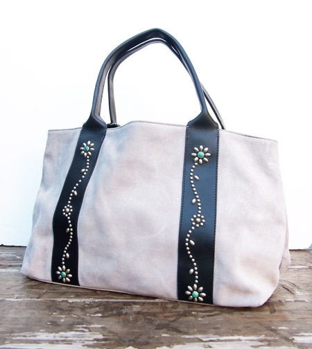 HTC �̎������Î��������� �Хå� ���� Turquoise Flower Studs Suede Tote Bag / Grey��Black
