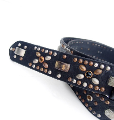 HTC ̎Î ٥ Emboss Police Black Full Studs Belt / Black&Yellow Stone