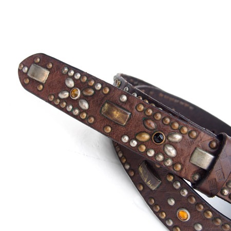 HTC ̎Î ٥ Emboss Police Brown Full Studs Belt / Black&Yellow Stone