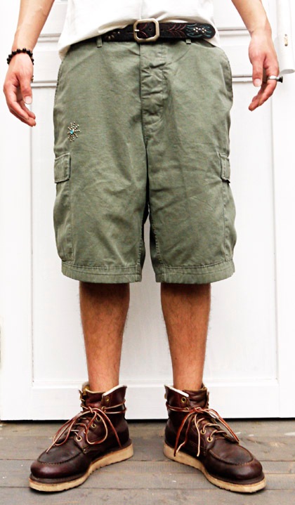 HTC ̎Î͡ѥ VINTAGE REMAKE CARGO SHORT PANTS   ON STUD