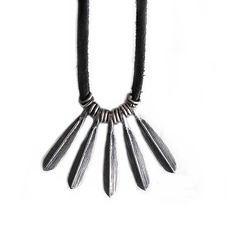 CHAFF DESIGN�̥���ա��ǥ������Leaf Choker / Midium