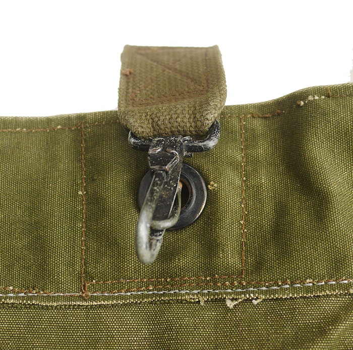 IrregulaR by ZIP STEVENSON Vintage Military Shoulder Bag #23 / Khaki