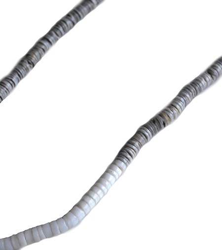 CHAFF DESIGN�̥���ա��ǥ������Grey Shell On Silver & Gold Ring Necklace