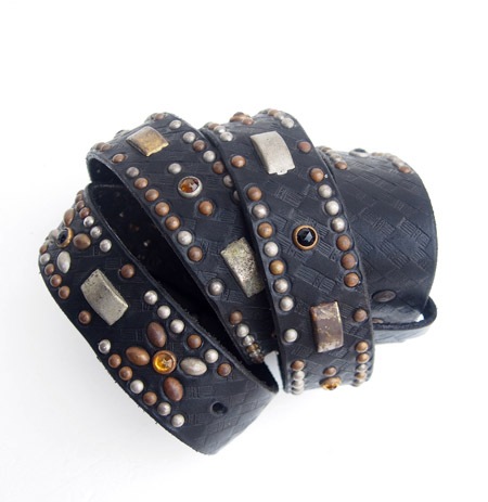 HTC ̎Î ٥ Emboss Police Black Full Studs Belt / Black&Yellow Stone