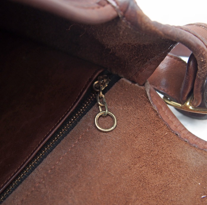 PANTY Original Design "OLD COACH" Vintage Shoulder Bag / No.33