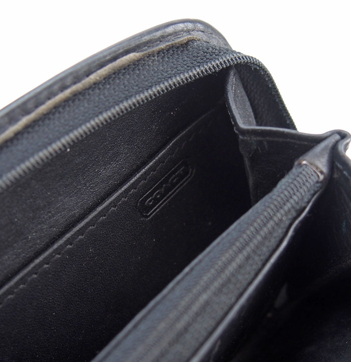 PANTY Original Design "OLD COACH" Vintage Remake Studs Coin case / 14