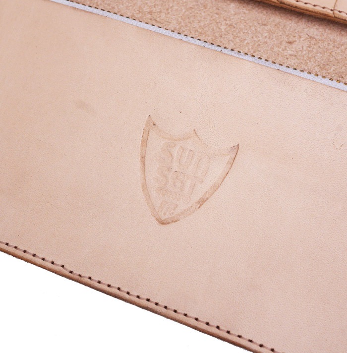 HTC Sunset Long Wallet Flower Leather # 4 TQS N / Natural