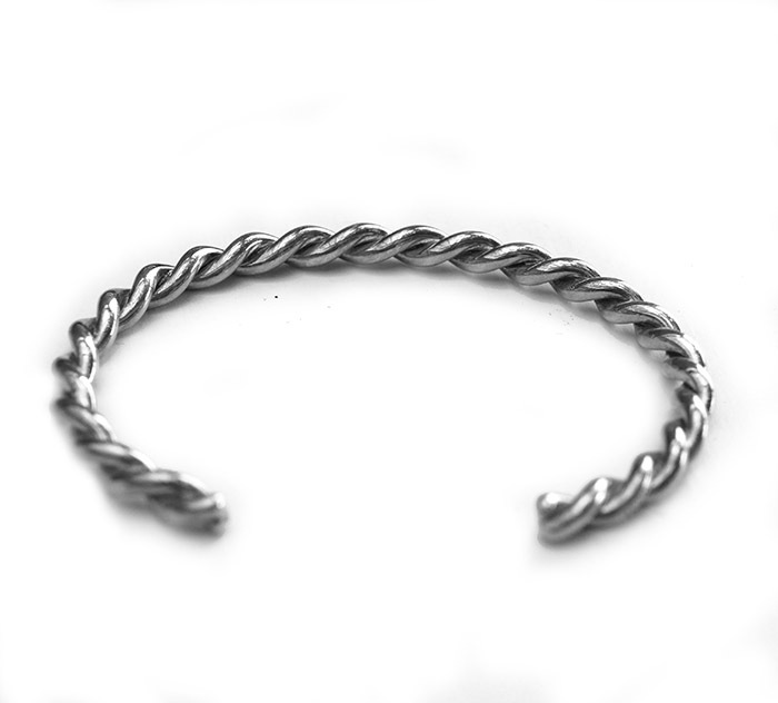 CHAFF DESIGN�̥���ա��ǥ������C-ROUND W-TWISTED CUFF SV950 / 2.5mm��2