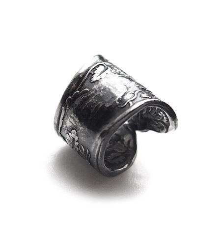 CHAFF DESIGN�̥���ա��ǥ������Antique Spoon Scarf Ring / BLACK��