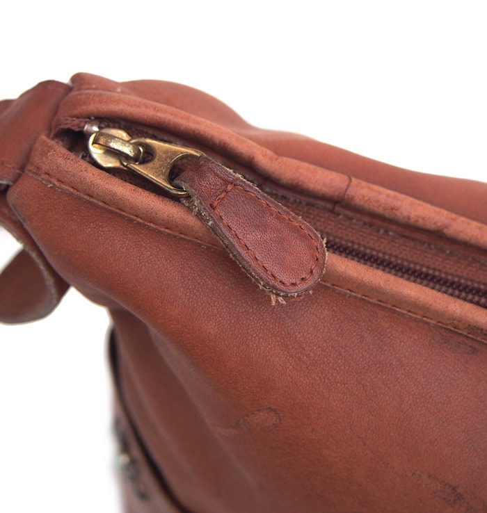 PANTY Original Design "OLD COACH" Vintage Remake Studs Shorder Bag / No.27