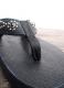 HTC��The Sandalman�ڎ������Î��������ߎ��ݎ��ގَώݡ� ������� ���� Narrow Strap Glass Stone Studs / Black Leather