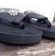 HTC��The Sandalman�ڎ������Î��������ߎ��ݎ��ގَώݡ� ������� ���� Wide Strap Flower Turquoise Studs / Black Suede
